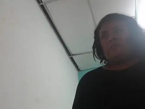 Snapshot of stelisamericano chatting on April 10, 2026, 1:00 am stelisamericano online show from April 10, 2026, 1:00 am