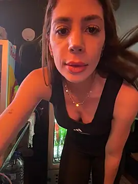 Snapshot of zelyramonvielly chatting on March 25, 2026, 11:00 pm zelyramonvielly online show from March 25, 2026, 11:00 pm