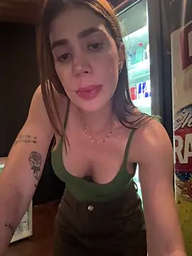 zelyramonvielly online show from June 13, 2026, 1:47 am