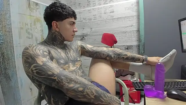 Gury tattoo online show from May 11, 2026, 7:22 pm