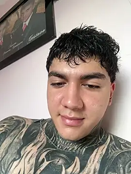 Snapshot of Gury_tattoo chatting on June 14, 2026, 9:06 pm Gury tattoo online show from June 14, 2026, 9:06 pm