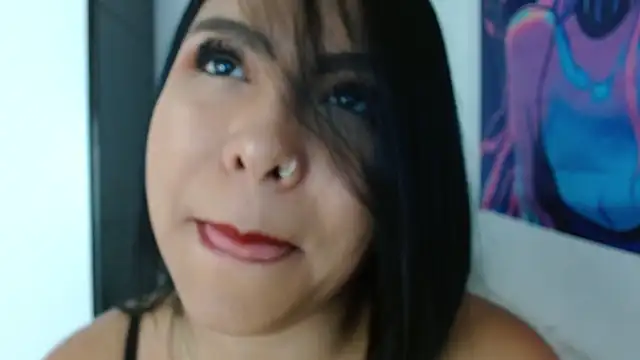 Snapshot of alessialux chatting on May 30, 2026, 1:30 pm alessialux online show from May 30, 2026, 1:30 pm