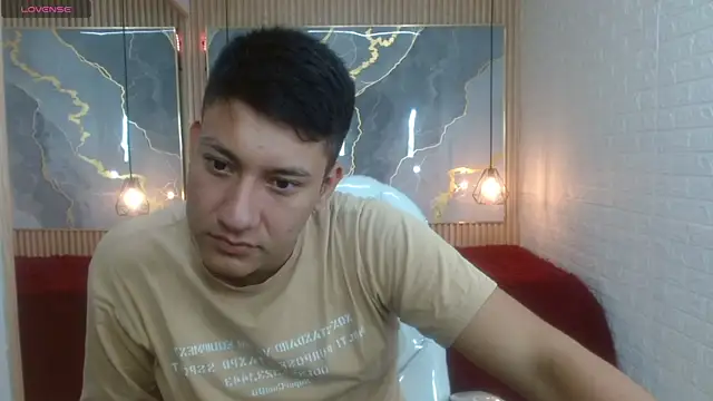 DominantBoy4 online show from July 16, 2026, 8:26 pm