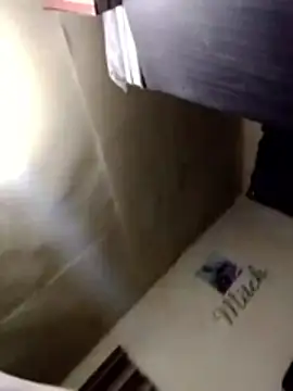 sexymitchyx24 online show from April 9, 2026, 9:20 pm