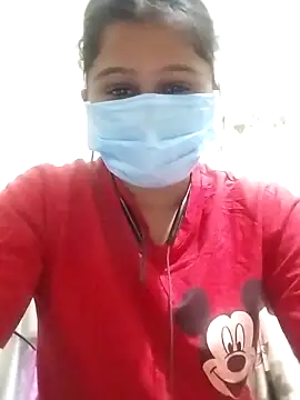 Snapshot of KOMAL87 chatting on March 27, 2026, 7:03 am KOMAL87 online show from March 27, 2026, 7:03 am