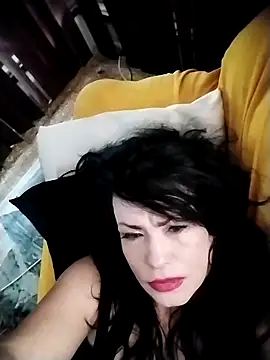 Sophy Leon online show from April 22, 2026, 7:48 pm