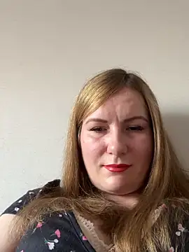 Snapshot of Susan_Wright chatting on June 6, 2026, 10:42 am Susan Wright online show from June 6, 2026, 10:42 am