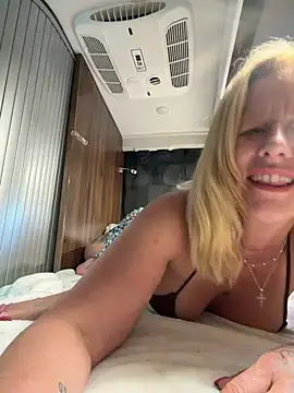 lillysworld online show from May 12, 2026, 1:03 am