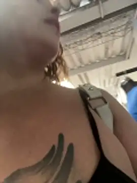 MiaHotboobs online show from April 10, 2026, 9:08 pm