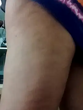 sexymomsn online show from March 27, 2026, 3:12 pm
