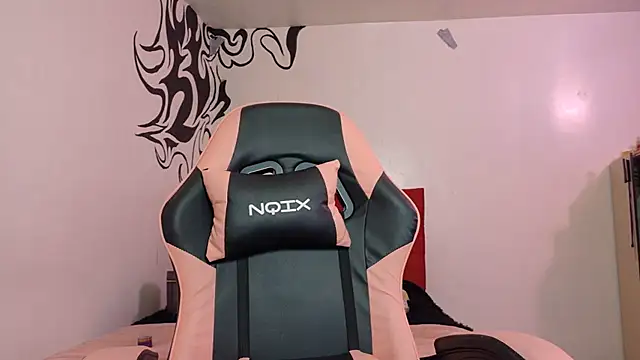 Nubeseliminadas online show from May 30, 2026, 2:41 am