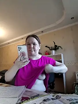 Snapshot of _Yourpussy_ chatting on April 18, 2026, 1:59 pm Yourpussy online show from April 18, 2026, 1:59 pm