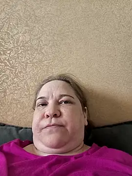 Snapshot of _Yourpussy_ chatting on May 18, 2026, 9:37 am Yourpussy online show from May 18, 2026, 9:37 am