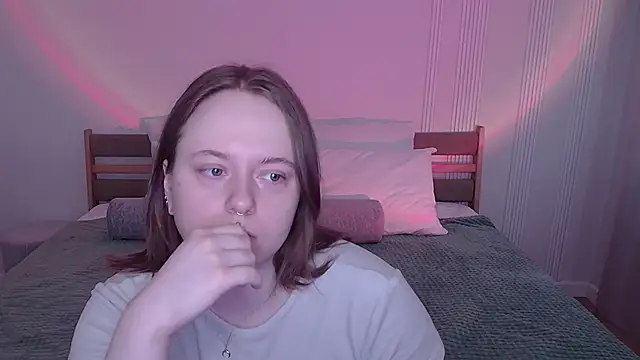 Snapshot of SelenaLily chatting on March 31, 2026, 12:38 pm SelenaLily online show from March 31, 2026, 12:38 pm