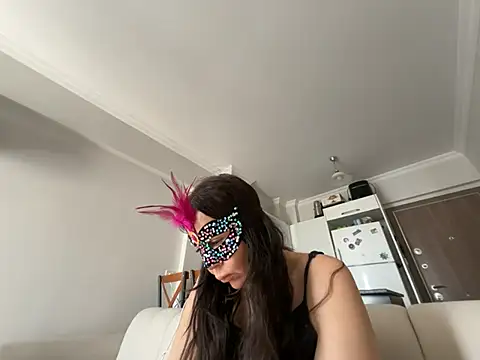 lilyums online show from July 23, 2026, 12:03 pm