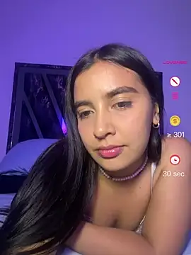 HaileyBiieber online show from May 1, 2026, 2:49 am