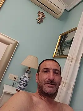 DanTrov79 online show from May 19, 2026, 10:27 pm