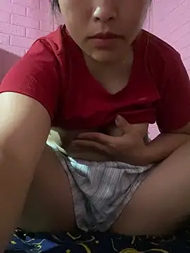 Hini-cute online show from April 3, 2026, 8:12 am