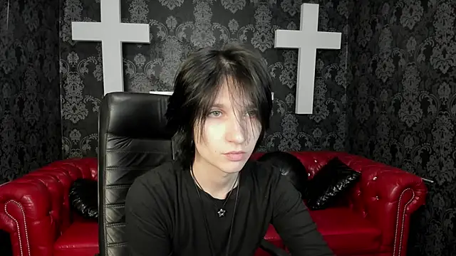 Snapshot of AdonBev chatting on April 28, 2026, 5:12 am AdonBev online show from April 28, 2026, 5:12 am