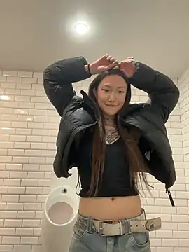 SaintSquirt online show from March 25, 2026, 11:38 am