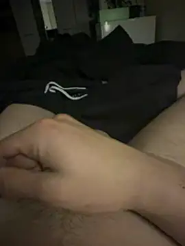 31 kraliiyim  online show from April 3, 2026, 7:45 pm