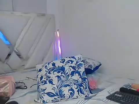 AlannaHarper online show from June 24, 2026, 3:55 pm