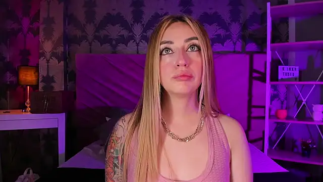  mykinkydoll  online show from April 4, 2026, 1:04 am