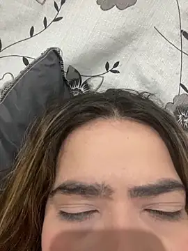 isadora437 online show from March 24, 2026, 12:37 am