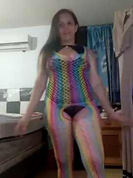alexandra-queen online show from April 16, 2026, 11:51 pm