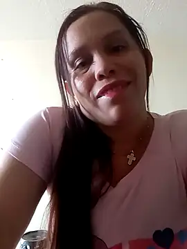 alexandra-queen online show from April 19, 2026, 6:54 pm