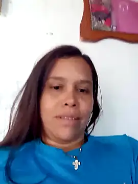 alexandra-queen online show from May 9, 2026, 4:45 pm