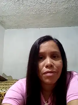 alexandra-queen online show from May 29, 2026, 6:06 pm