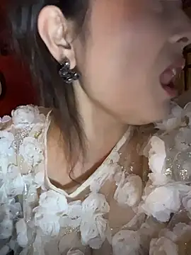 Lola666999 online show from April 20, 2026, 1:14 pm