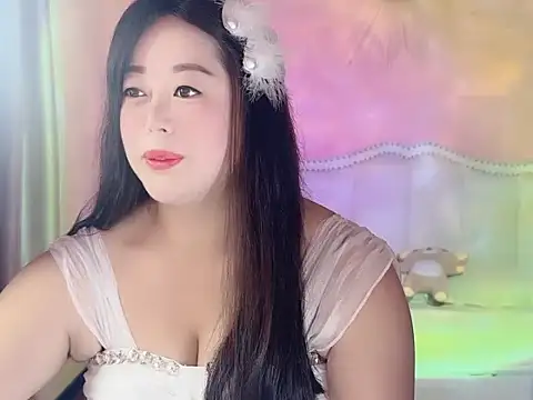 A-wzz online show from April 12, 2026, 2:55 pm