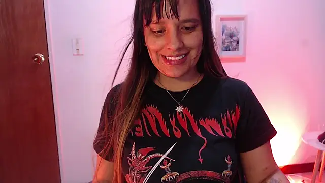 Ivvy Bloom online show from May 16, 2026, 3:03 am