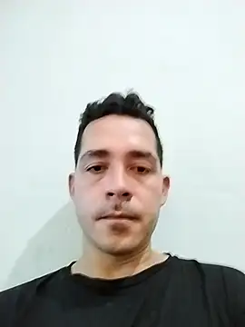 Gabriel leon33 online show from March 30, 2026, 8:32 pm