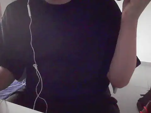 ZuJooo01 online show from March 26, 2026, 9:59 am