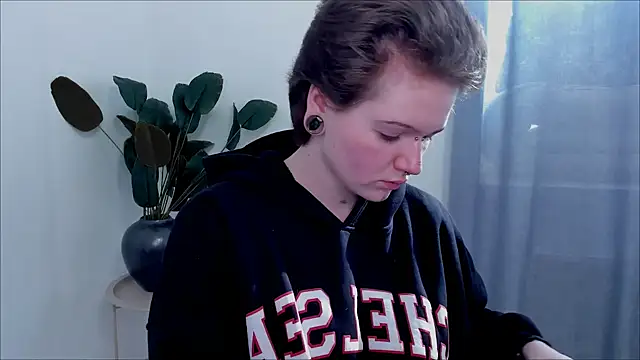 Jesika hotty online show from March 24, 2026, 1:16 pm