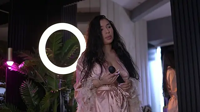 CherrieTeen online show from May 2, 2026, 7:24 am
