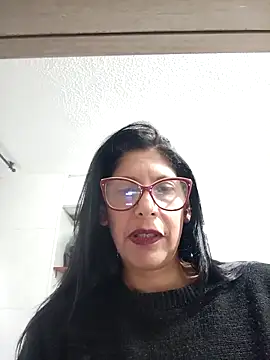 Snapshot of SamanthaRosse01_ chatting on April 4, 2026, 7:55 pm SamanthaRosse01 online show from April 4, 2026, 7:55 pm