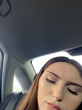 AnitaFly online show from May 1, 2026, 11:04 am