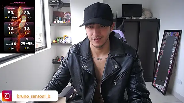 Snapshot of Bruno_santos1 chatting on April 10, 2026, 1:27 pm Bruno santos1 online show from April 10, 2026, 1:27 pm