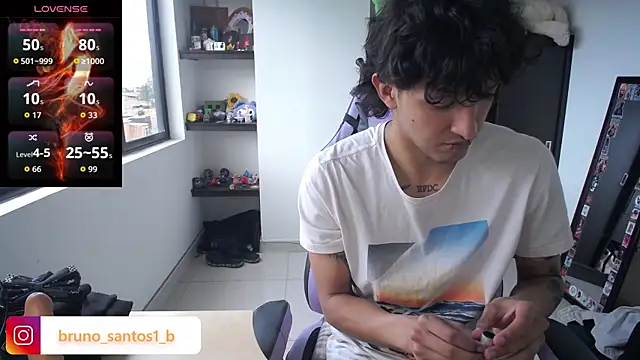 Snapshot of Bruno_santos1 chatting on April 30, 2026, 1:06 pm Bruno santos1 online show from April 30, 2026, 1:06 pm