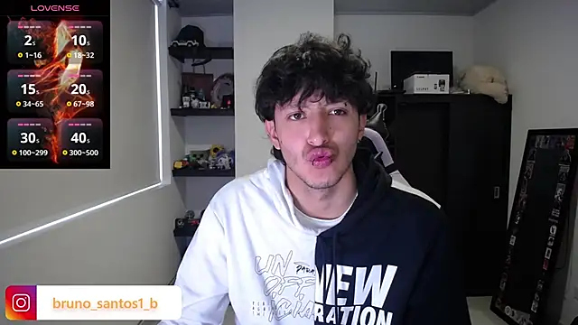 Snapshot of Bruno_santos1 chatting on May 7, 2026, 12:43 pm Bruno santos1 online show from May 7, 2026, 12:43 pm