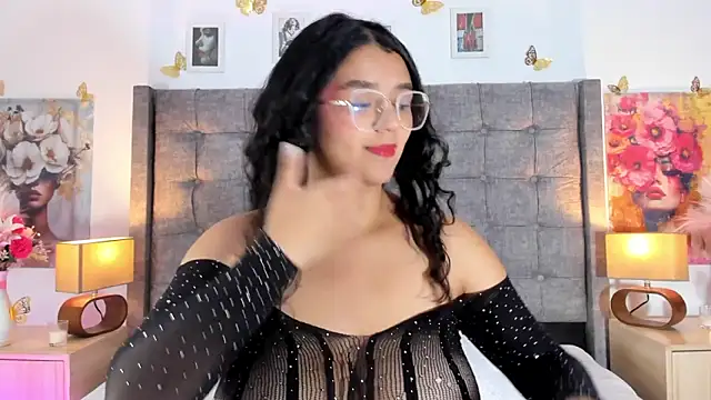 SamantaAristizabal2 online show from May 15, 2026, 11:06 am