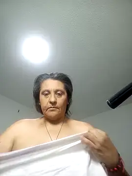 Merlyna Goldenss online show from March 27, 2026, 3:34 am