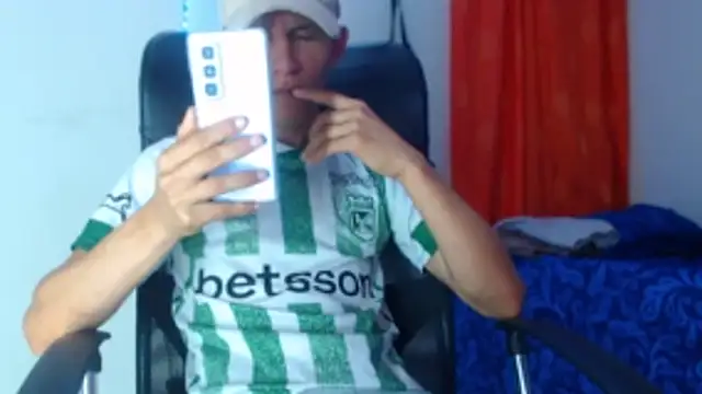 alejandro stone12 online show from March 25, 2026, 12:00 pm