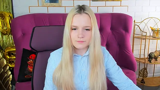 SherriButlers online show from July 17, 2026, 5:14 am