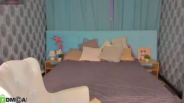 Snapshot of Miss_Shanel chatting on May 4, 2026, 1:01 am Miss Shanel online show from May 4, 2026, 1:01 am