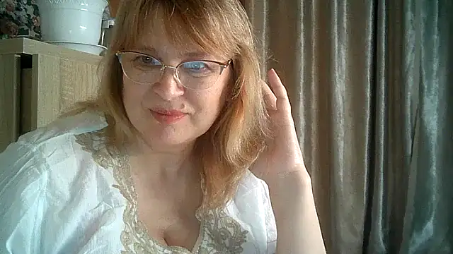Alina-malina66 online show from June 5, 2026, 9:20 pm
